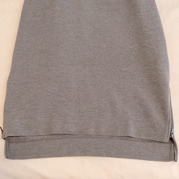 High turtle neck dress from Banana Republic - Picture 4 of 6